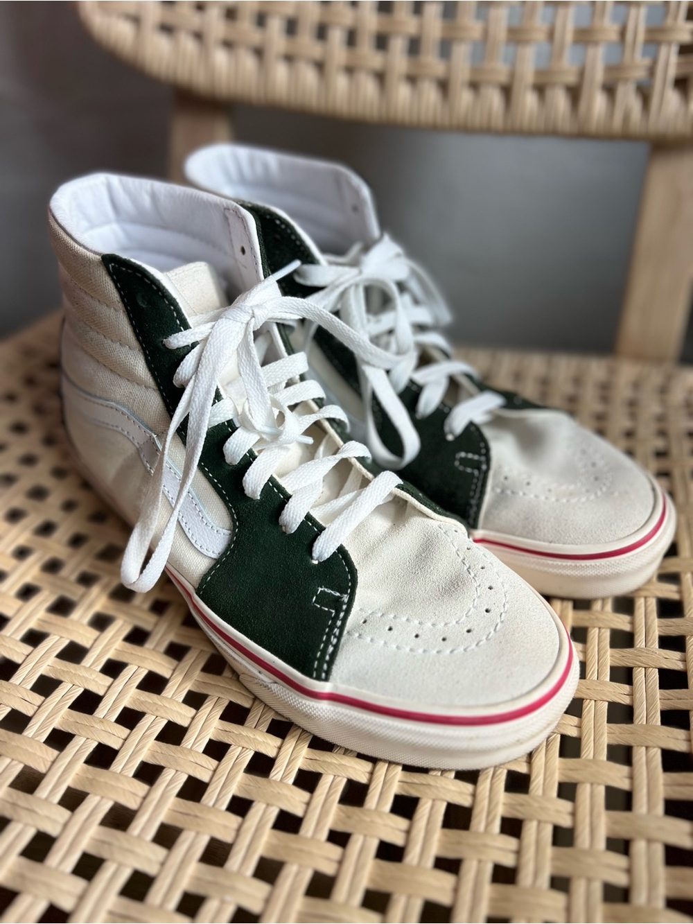 Vans Sk8-Hi High Top Sneakers Green White Red Suede Canvas Men’s 7.5 Women’s 9